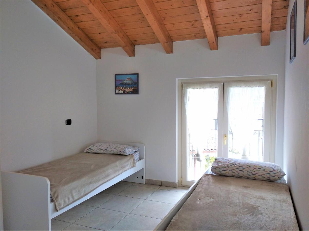 Appartamento Casa Betty Baveno Esterno foto