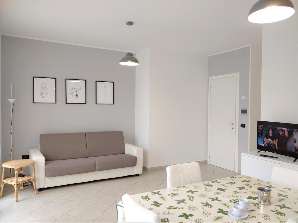 Appartamento Casa Betty Baveno Esterno foto